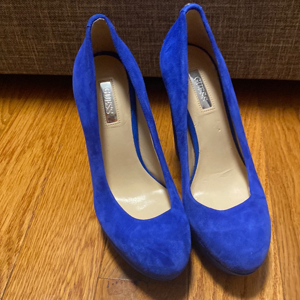 Royal blue pumps